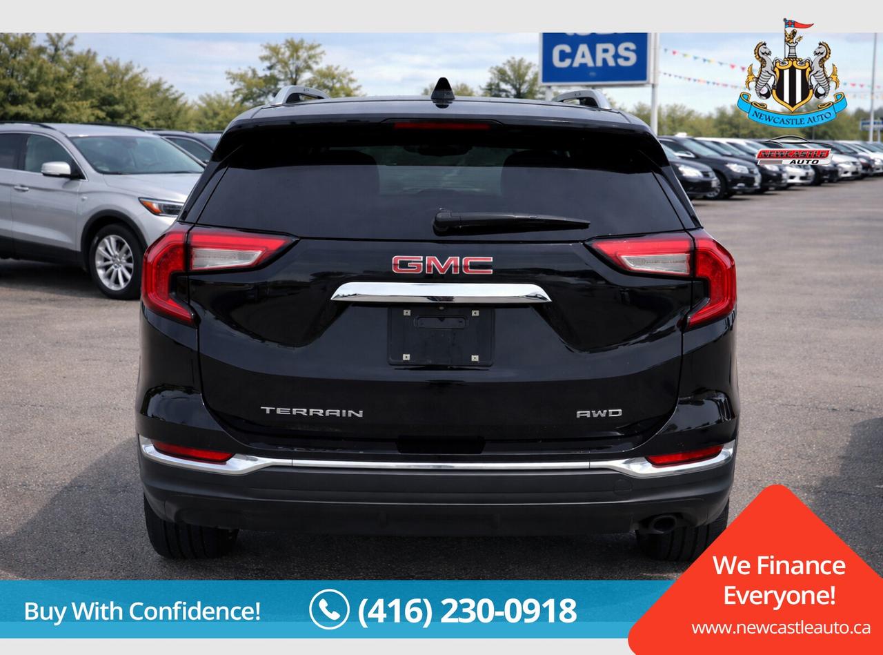 2023 GMC Terrain SLT Photo