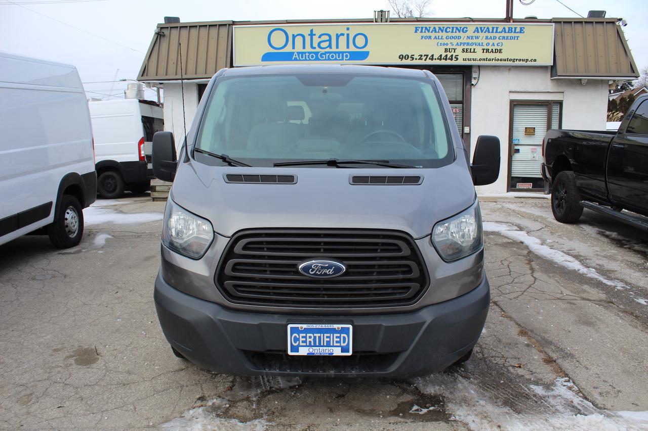 2015 Ford Transit T150 Van 10 Passengers Photo