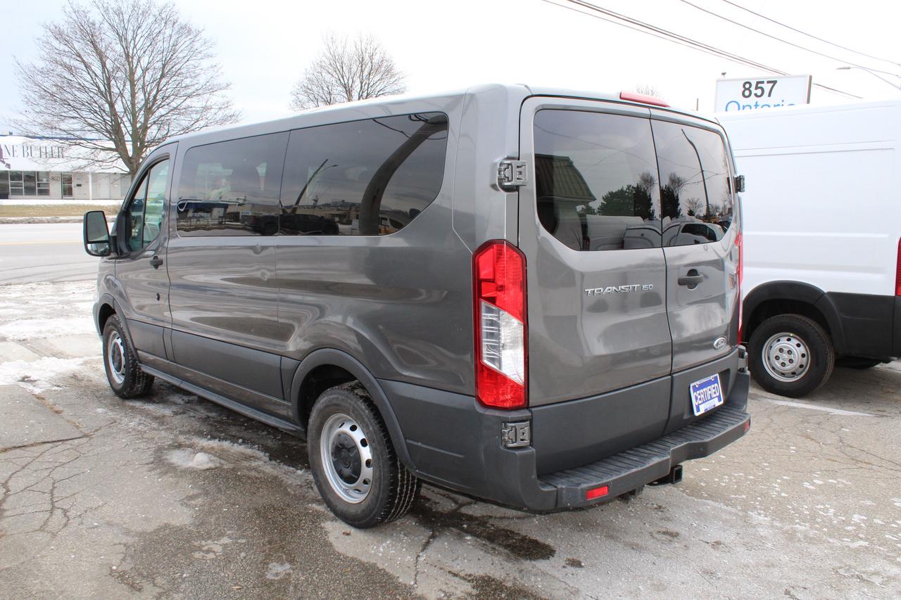 2015 Ford Transit T150 Van 10 Passengers Photo