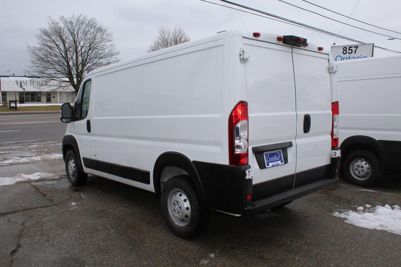 2023 RAM ProMaster Cargo Van 1500 Van 136" Standard Roof, Divider/Shelves Photo