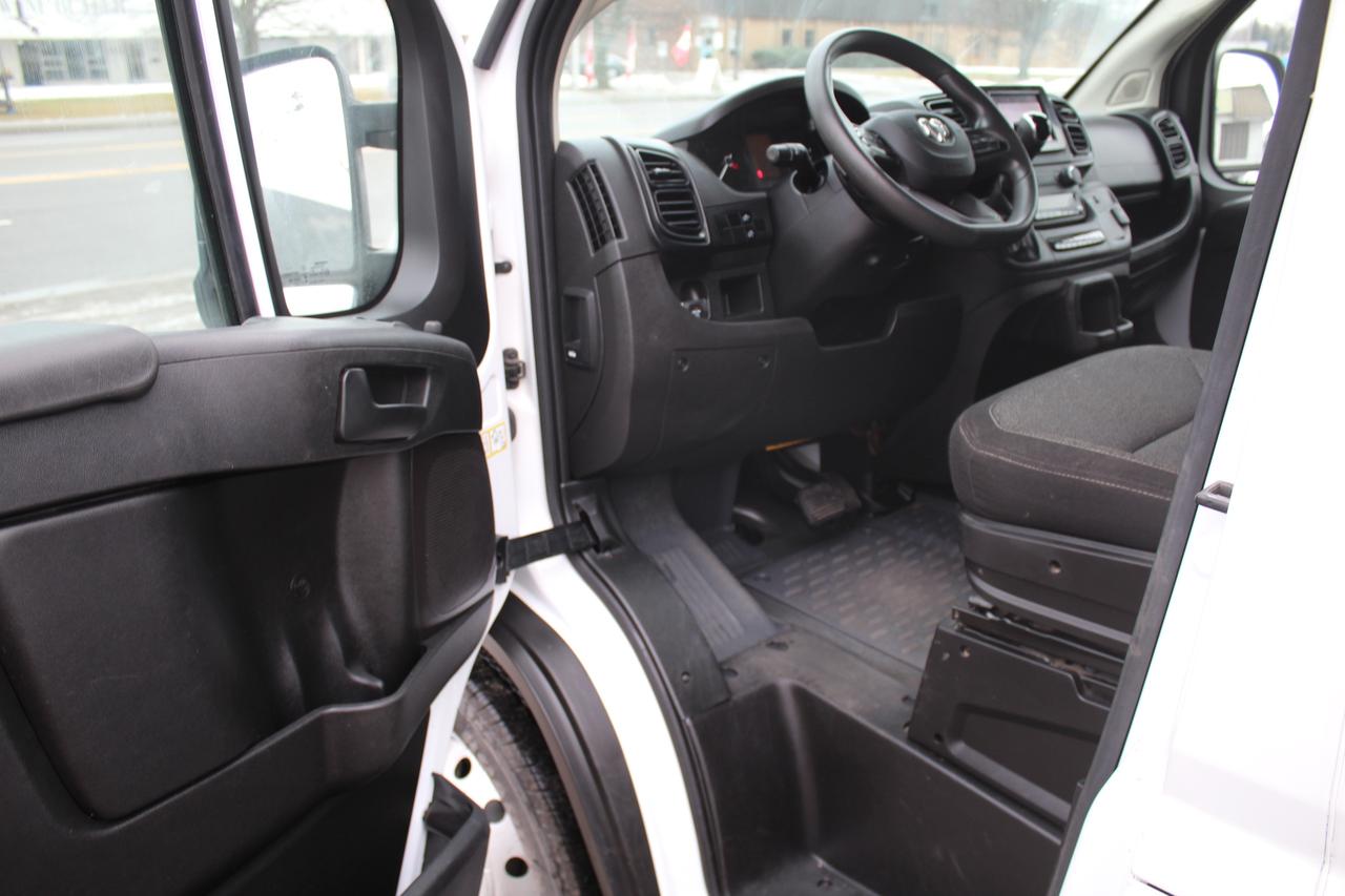 2023 RAM ProMaster Cargo Van 1500 Van 136" Standard Roof, Divider/Shelves Photo