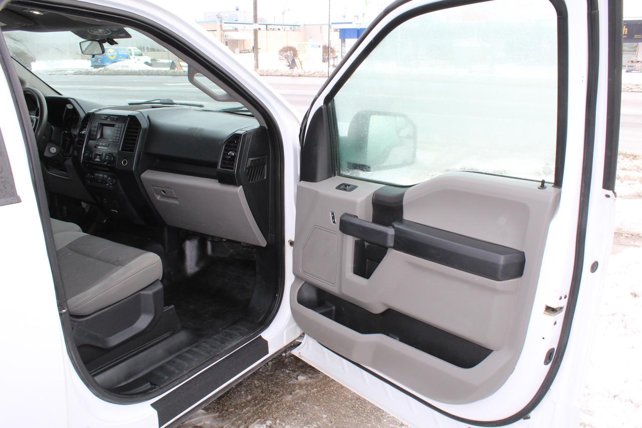 2018 Ford F-150 XL 8ft Rear Diff Locking Back Up Cam Photo