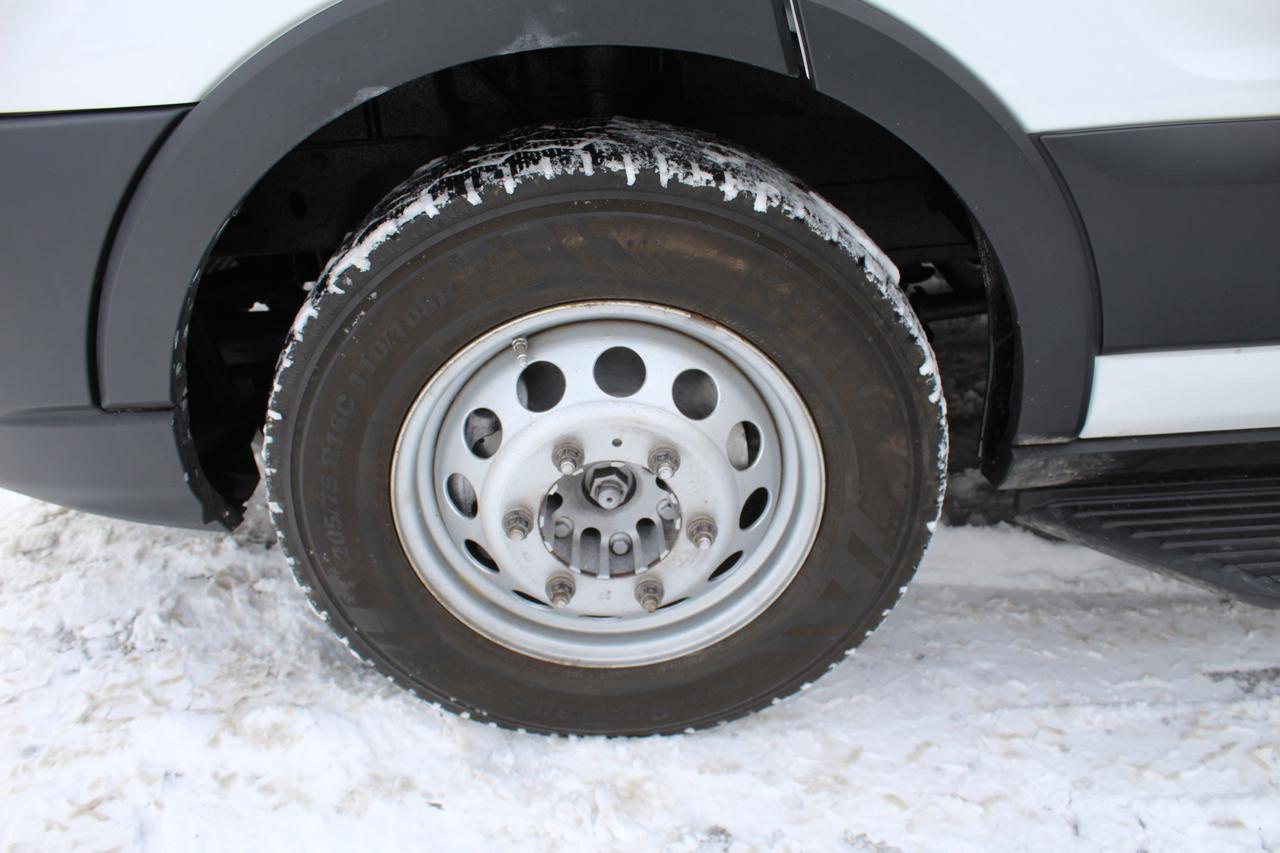 2022 Ford Transit T350 HD AWD 148" EL Dually, Divider Shelving Photo