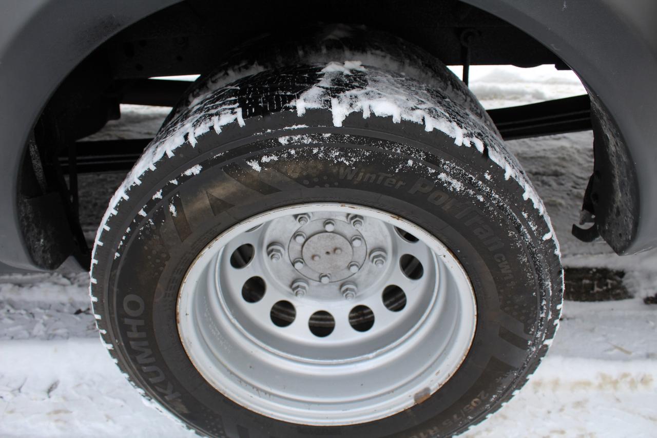 2022 Ford Transit T350 HD AWD 148" EL Dually, Divider Shelving Photo