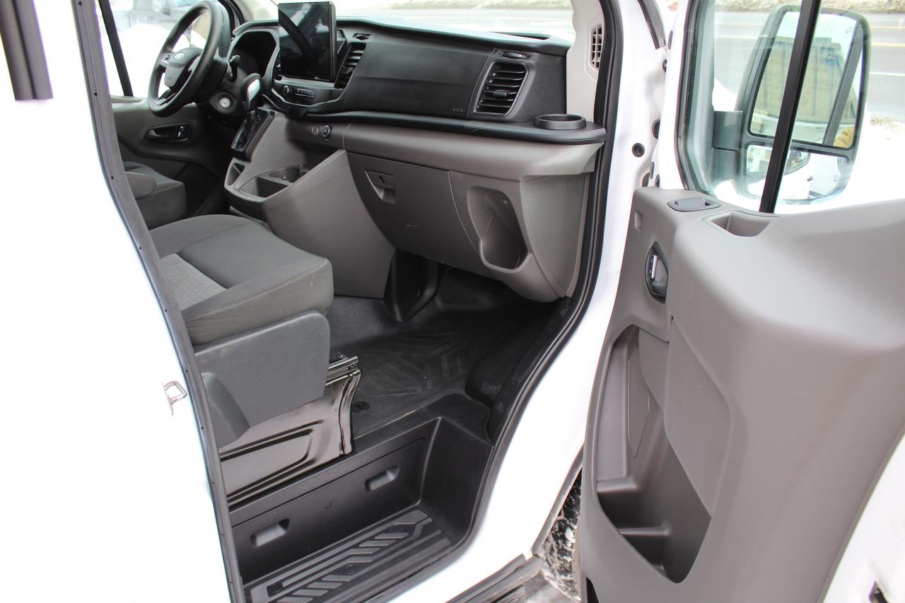 2022 Ford Transit T350 HD AWD 148" EL Dually, Divider Shelving Photo