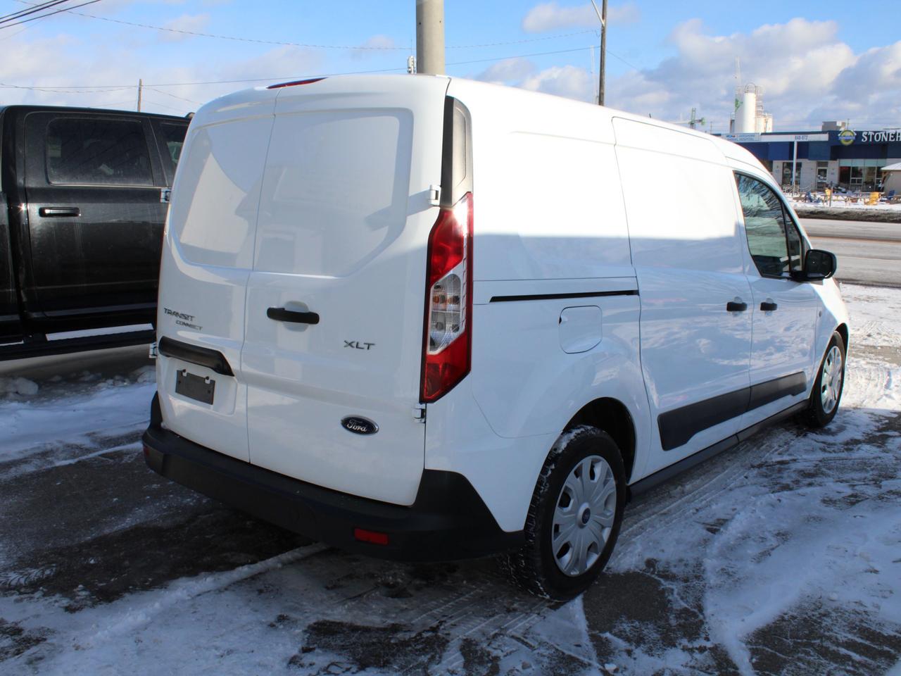 2020 Ford Transit Connect XLT B. Cam Divider Shelving Photo