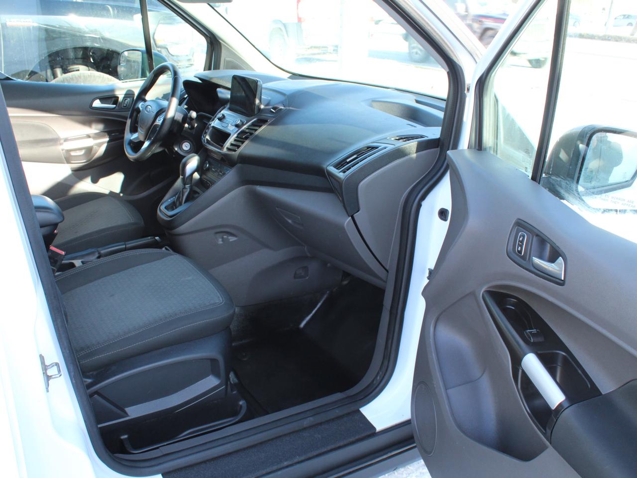 2020 Ford Transit Connect XLT B. Cam Divider Shelving Photo