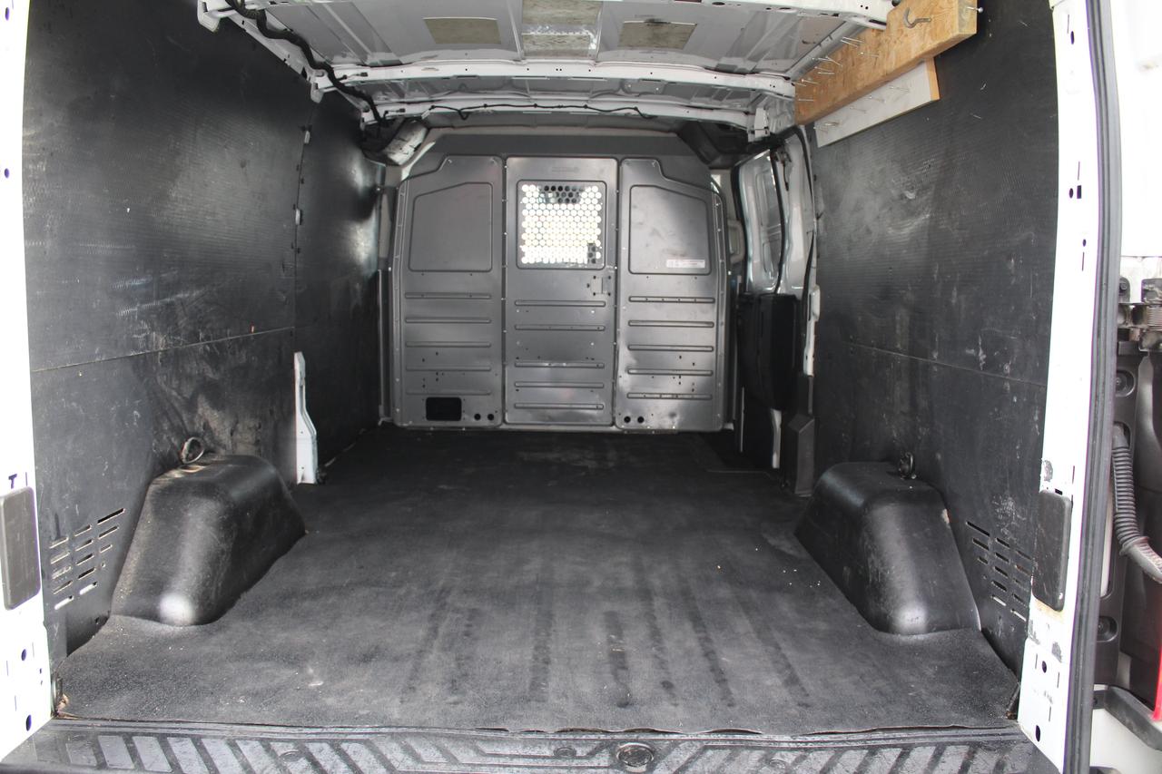 2017 Ford Transit T250 LR 3.5L, 148", Divider, Back Up Photo