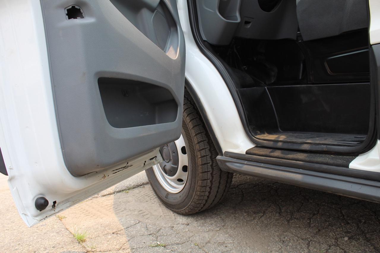 2017 Ford Transit T250 Low Roof 148" Divider Back Up Photo