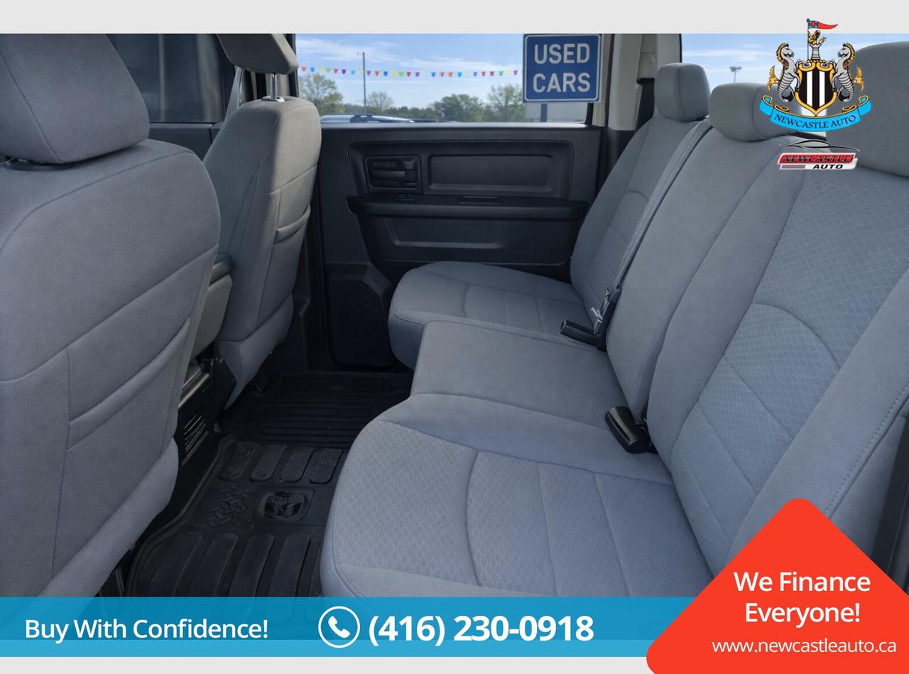 2017 RAM 1500 ST Photo3