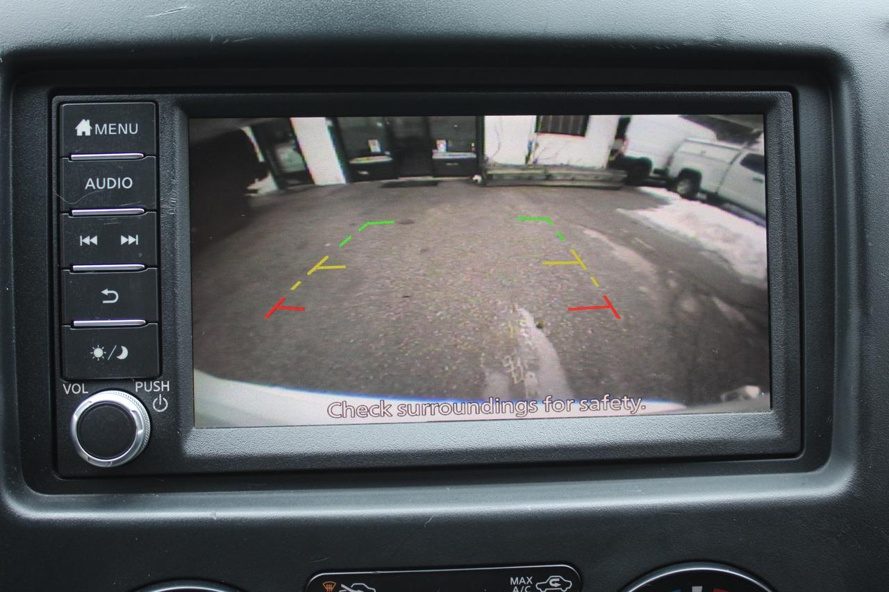 2021 Nissan NV200 SV Back Cam, Rear parking sensors Divider Photo