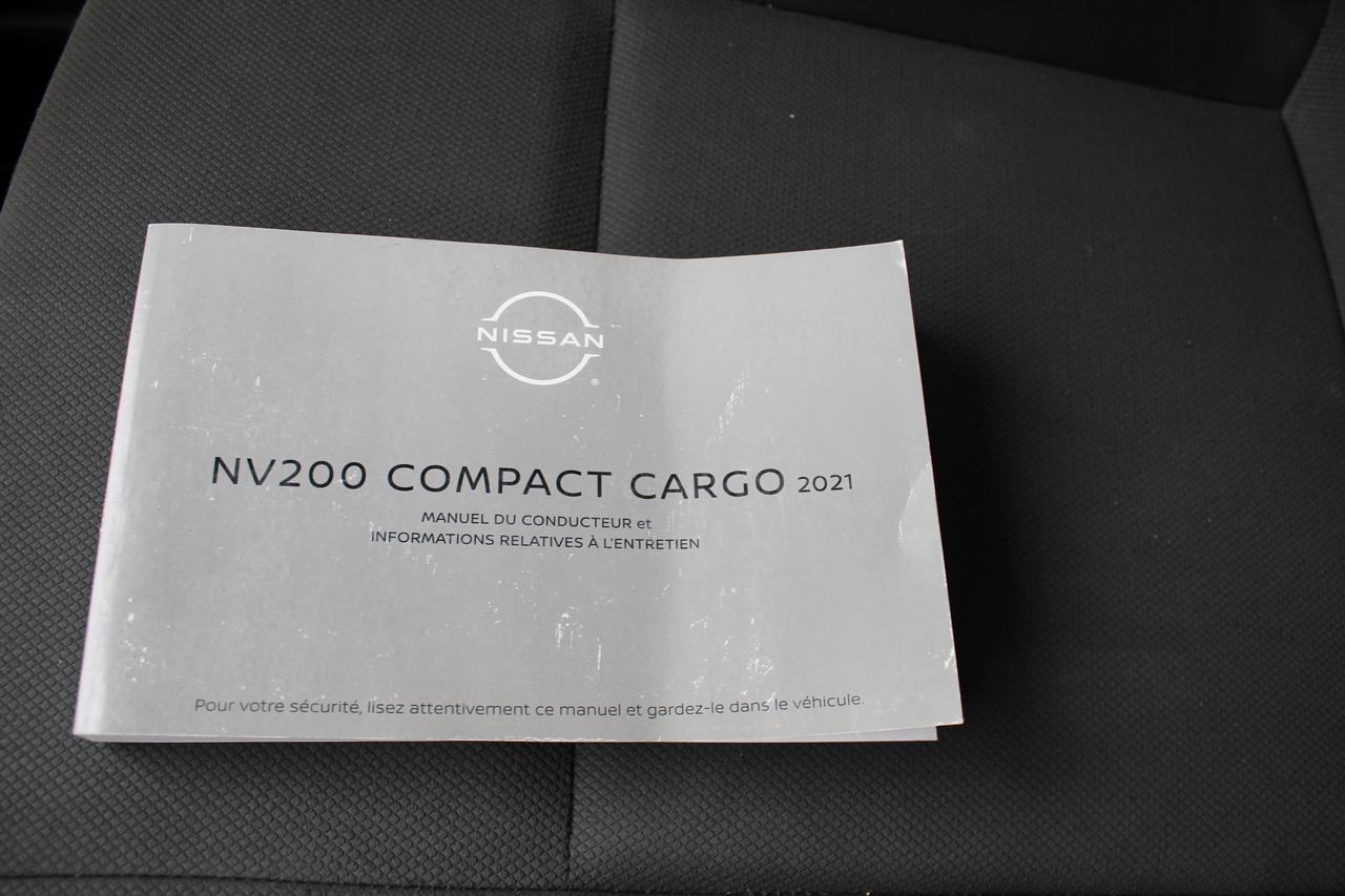 2021 Nissan NV200 SV Back Cam, Rear parking sensors Divider Photo