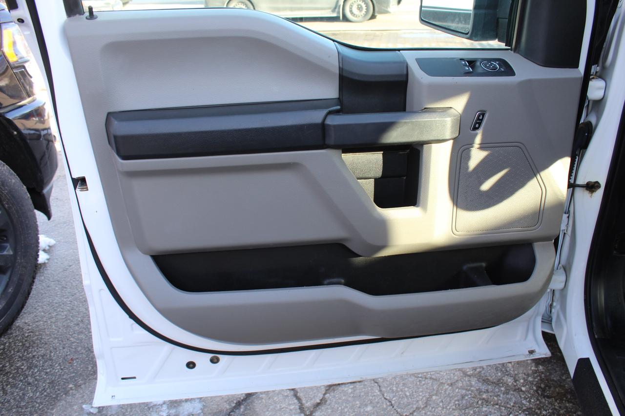 2019 Ford F-150 XL 8ft Box Back up Camera Photo