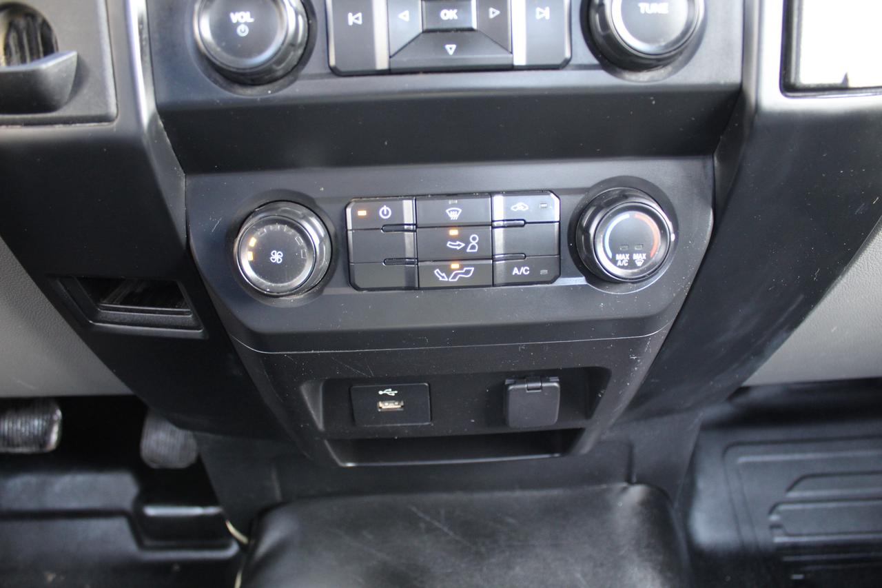 2019 Ford F-150 XL 8ft Box Back up Camera Photo