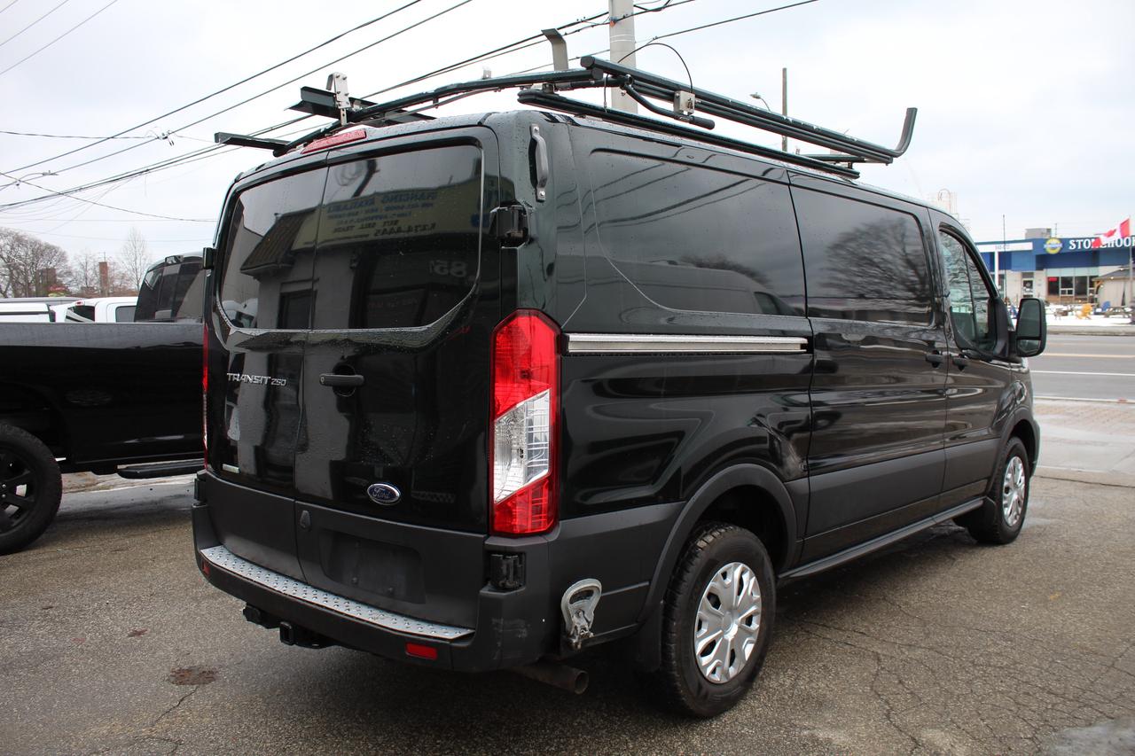 2021 Ford Transit T 250 Low Roof 130" Ladder Rack Divider shelving Photo