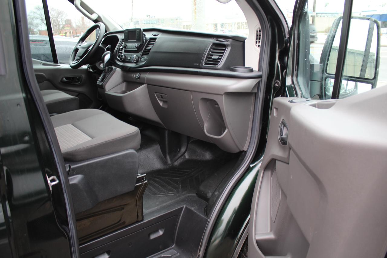 2021 Ford Transit T 250 Low Roof 130" Ladder Rack Divider shelving Photo