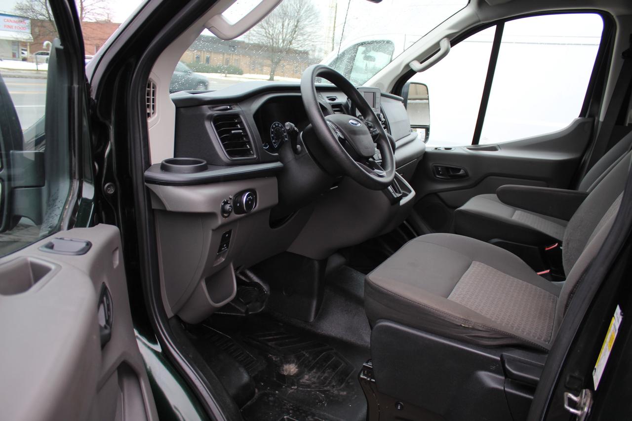 2021 Ford Transit T 250 Low Roof 130" Ladder Rack Divider shelving Photo