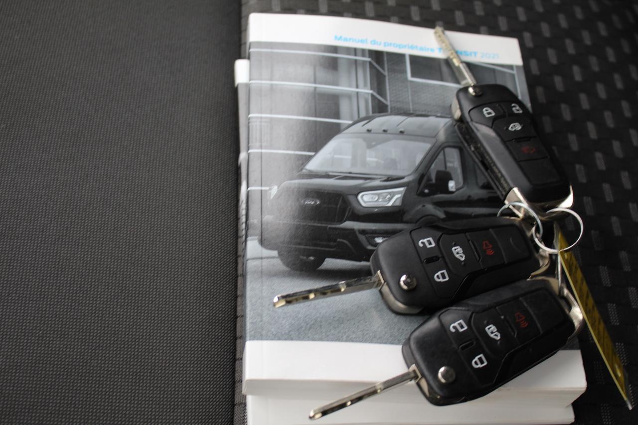 2021 Ford Transit T 250 Low Roof 130" Ladder Rack Divider shelving Photo