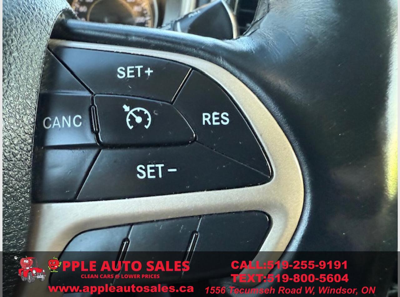 2014 Jeep Cherokee Latitude Photo