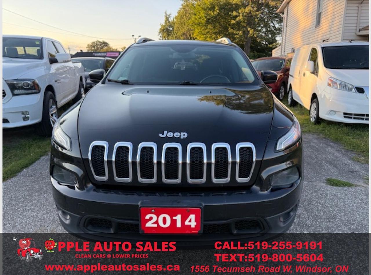 2014 Jeep Cherokee Latitude Photo
