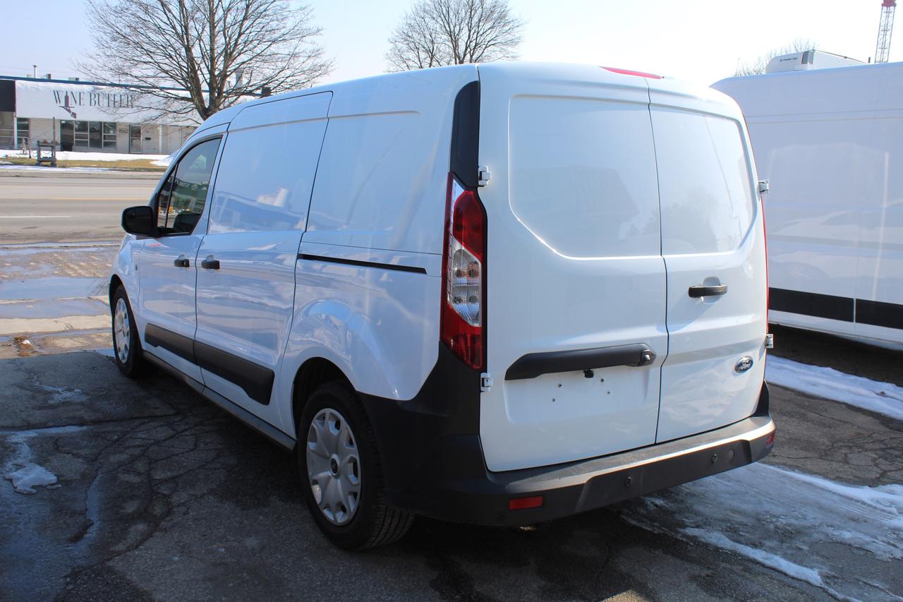 2017 Ford Transit Connect XL Divider Photo