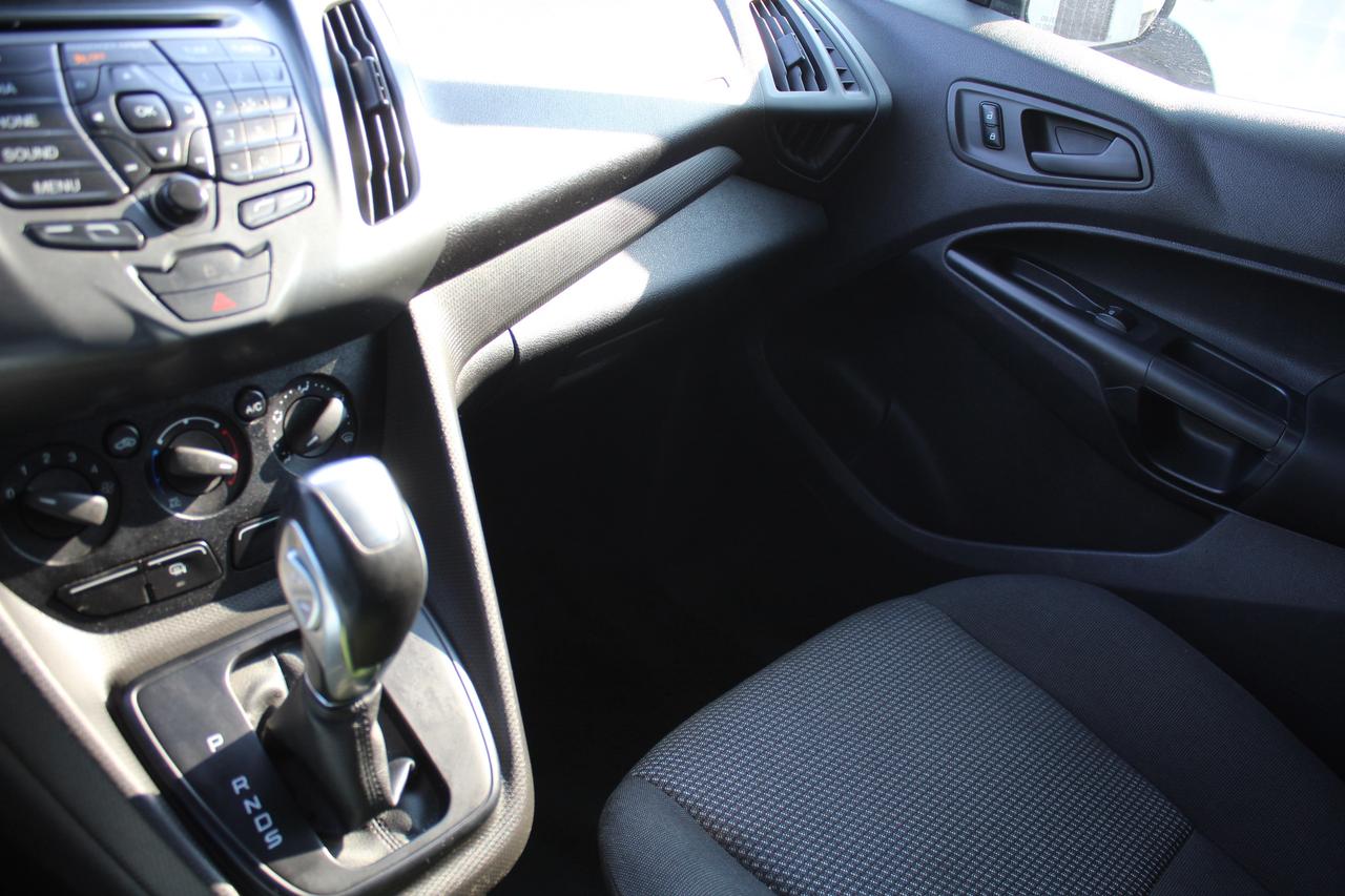 2017 Ford Transit Connect XL Divider Photo