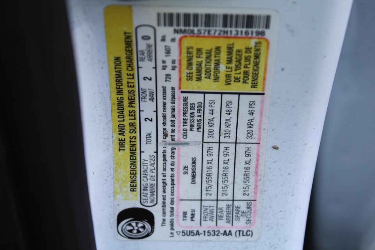 2017 Ford Transit Connect XL Divider Photo