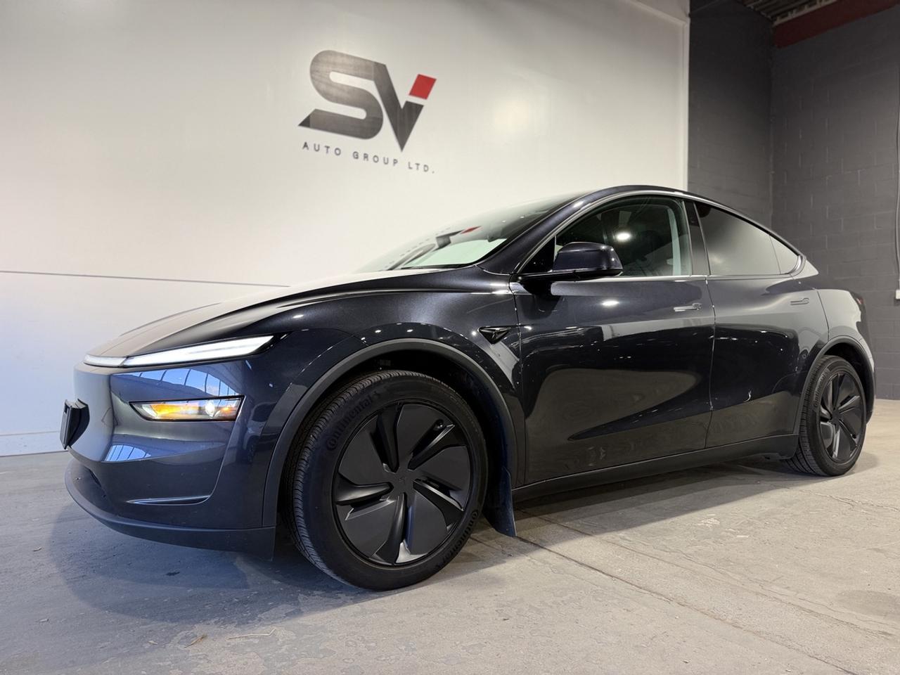 2026 Tesla Model Y LONG RANGE Photo0