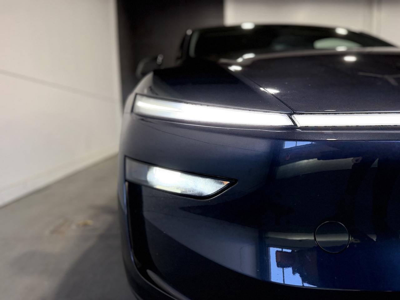 2026 Tesla Model Y LONG RANGE Photo
