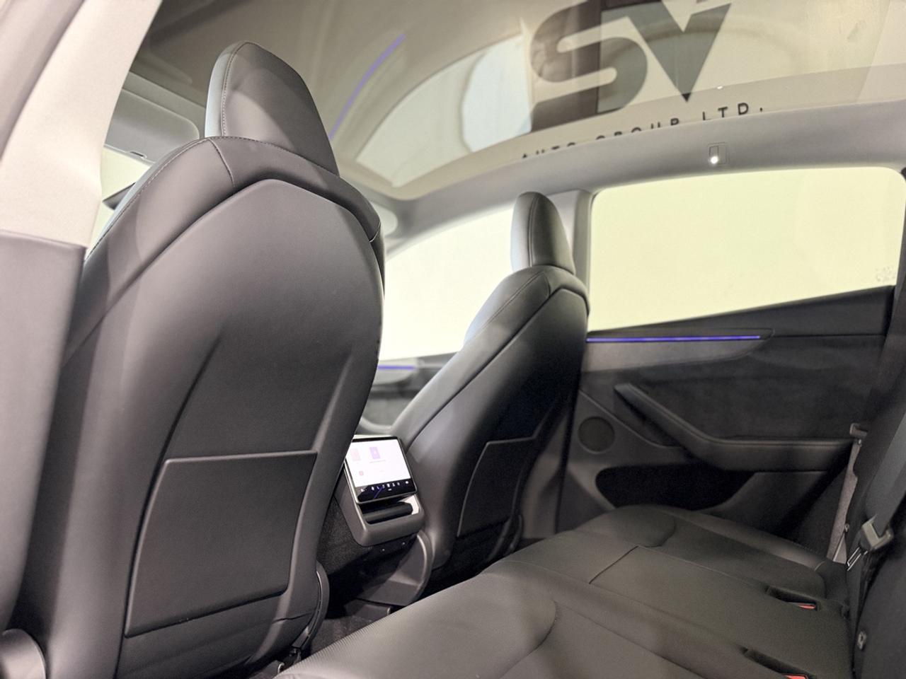 2026 Tesla Model Y LONG RANGE Photo