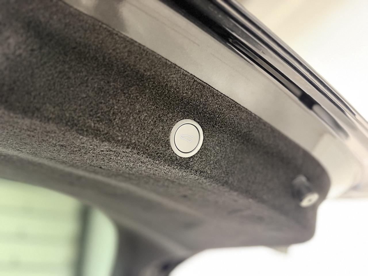 2026 Tesla Model Y LONG RANGE Photo