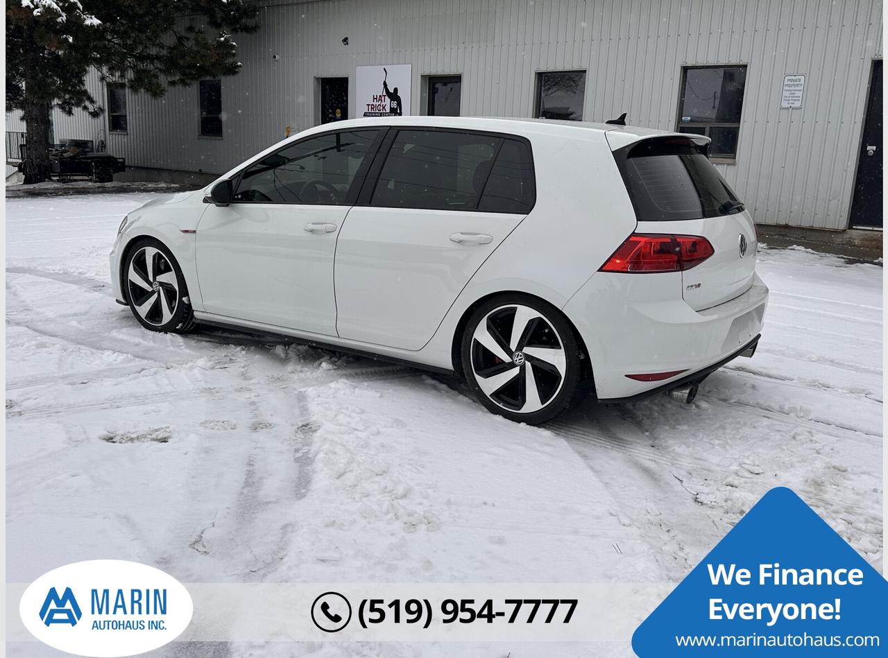 2015 Volkswagen Golf GTI Autobahn Photo
