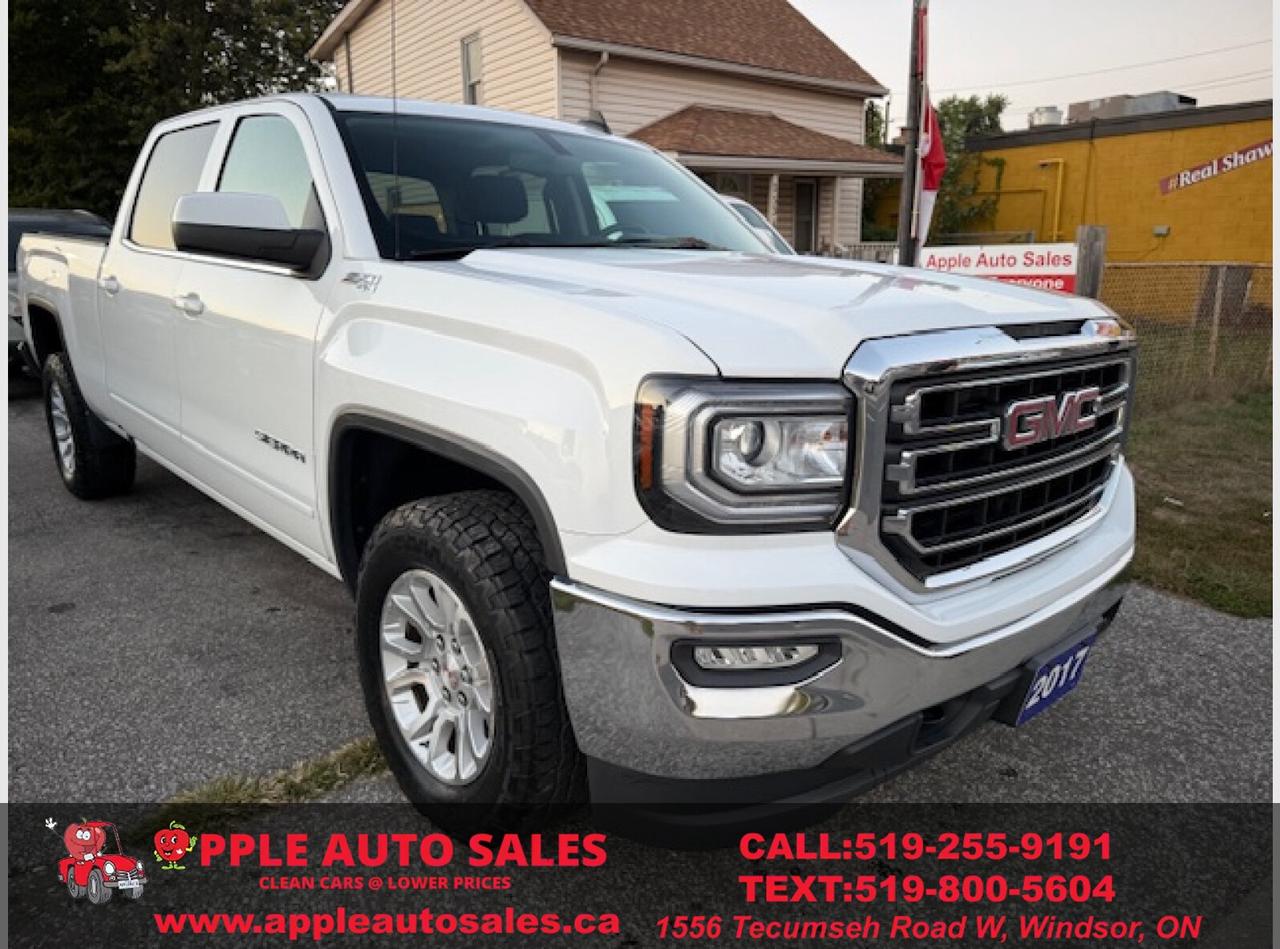 2017 GMC Sierra 1500 SLE Photo2