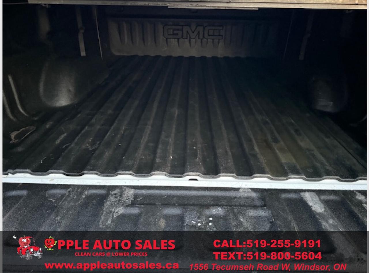 2017 GMC Sierra 1500 SLE Photo