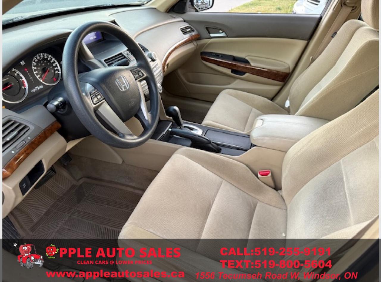 2009 Honda Accord EX Photo3