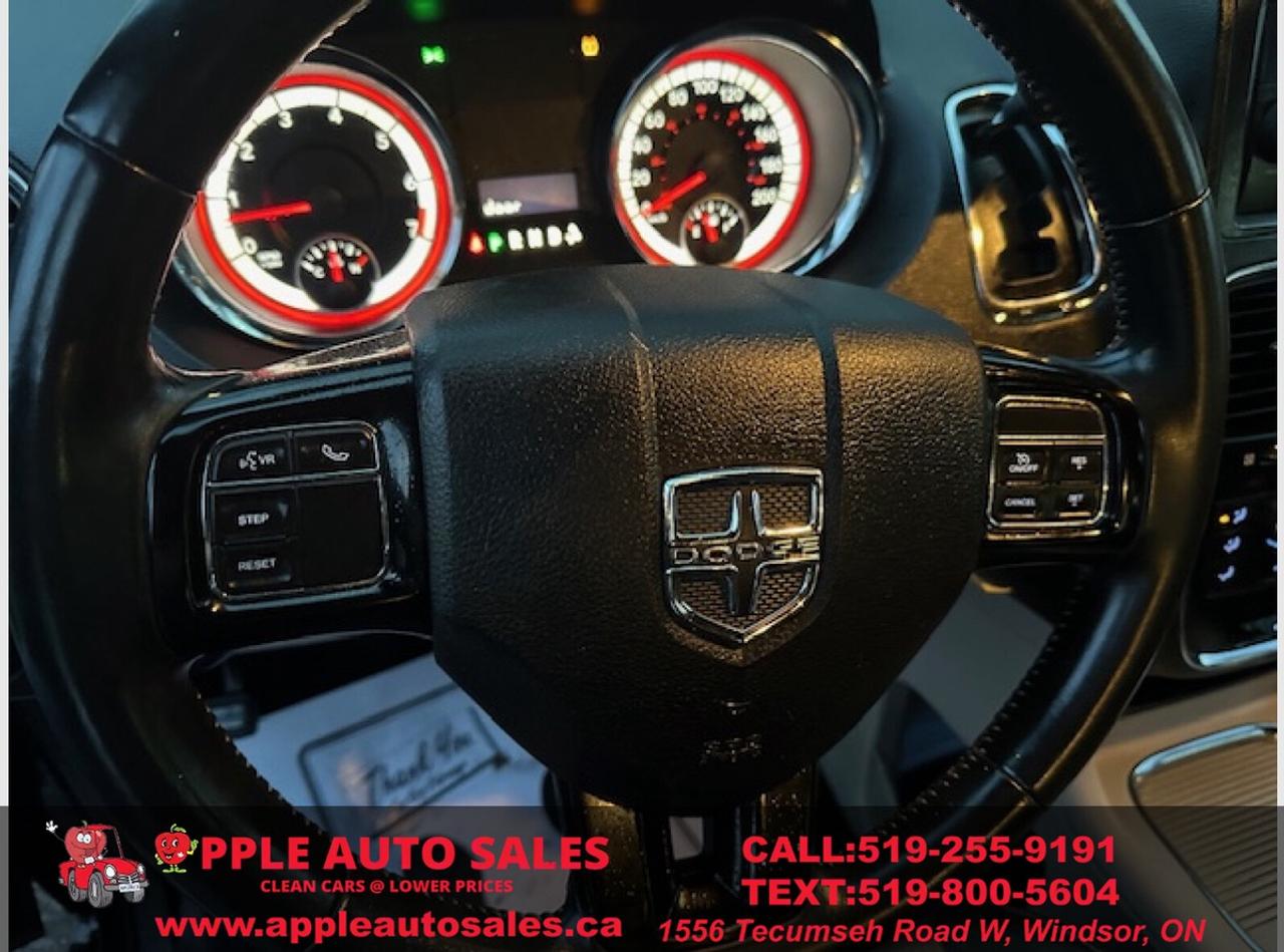 2016 Dodge Grand Caravan  Photo