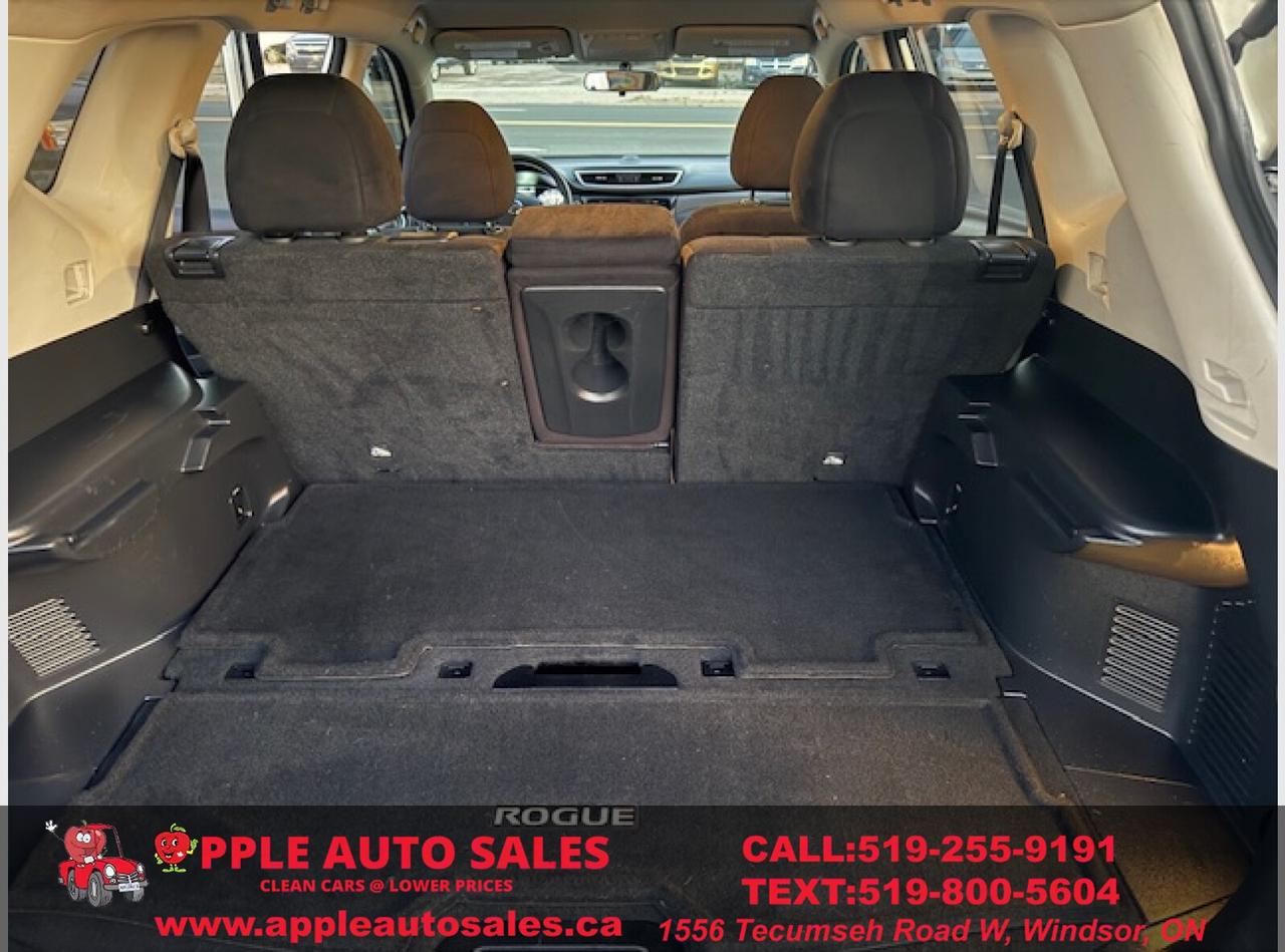 2016 Nissan Rogue SL Photo