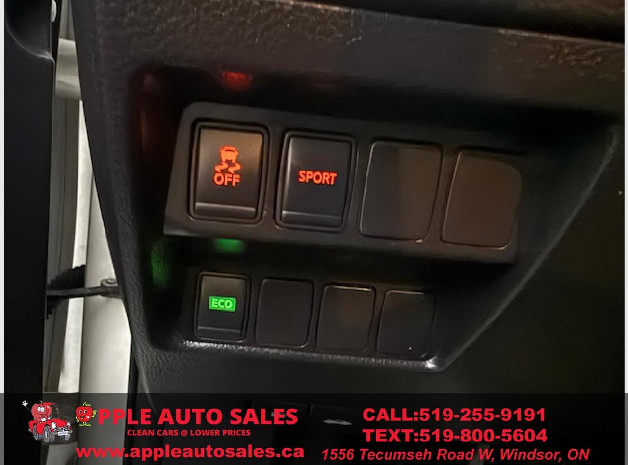 2016 Nissan Rogue SL Photo