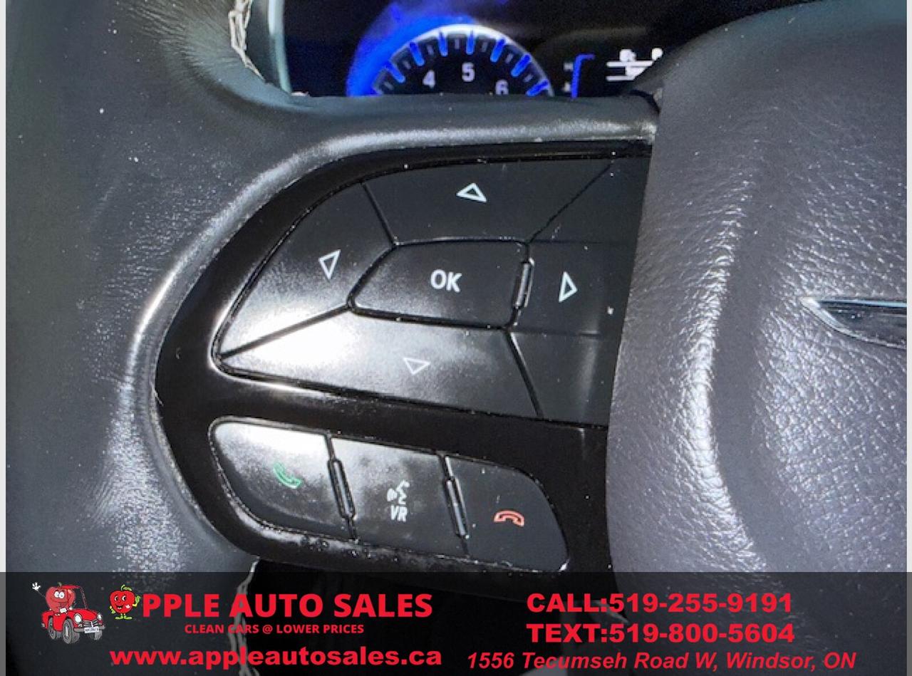 2018 Chrysler Pacifica Touring L Photo