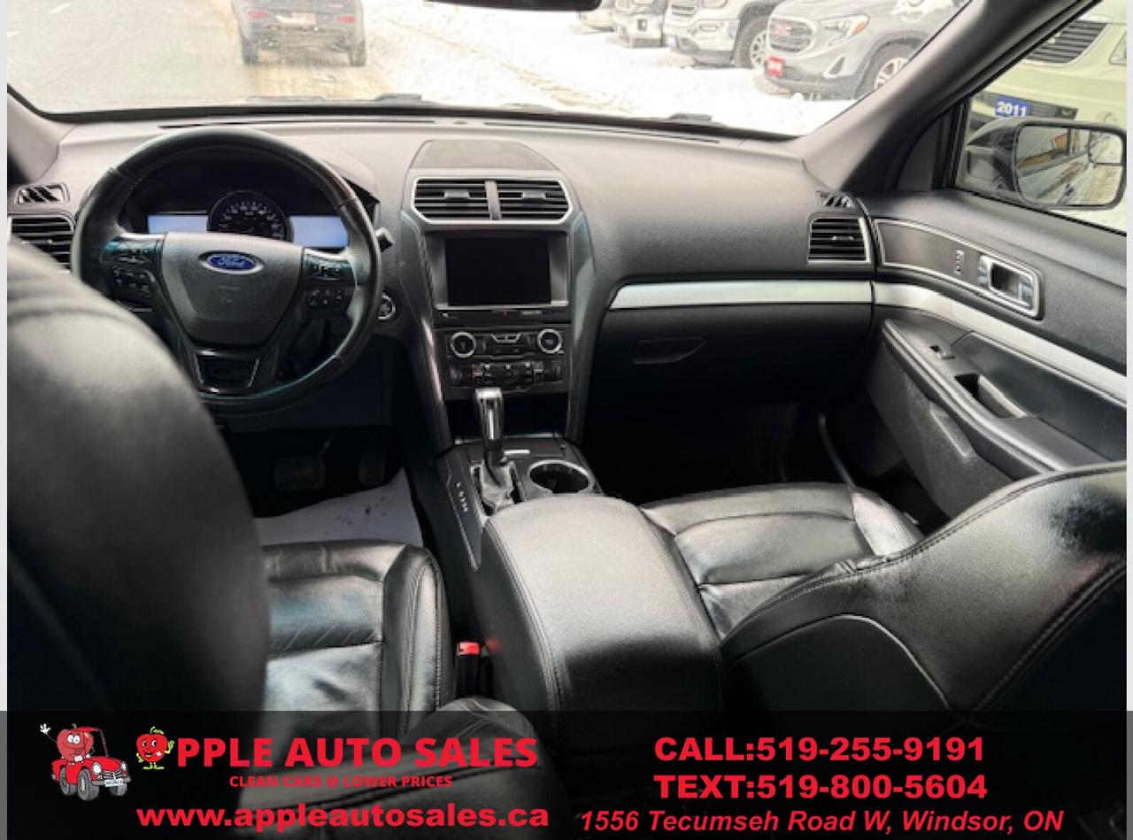 2016 Ford Explorer XLT Photo