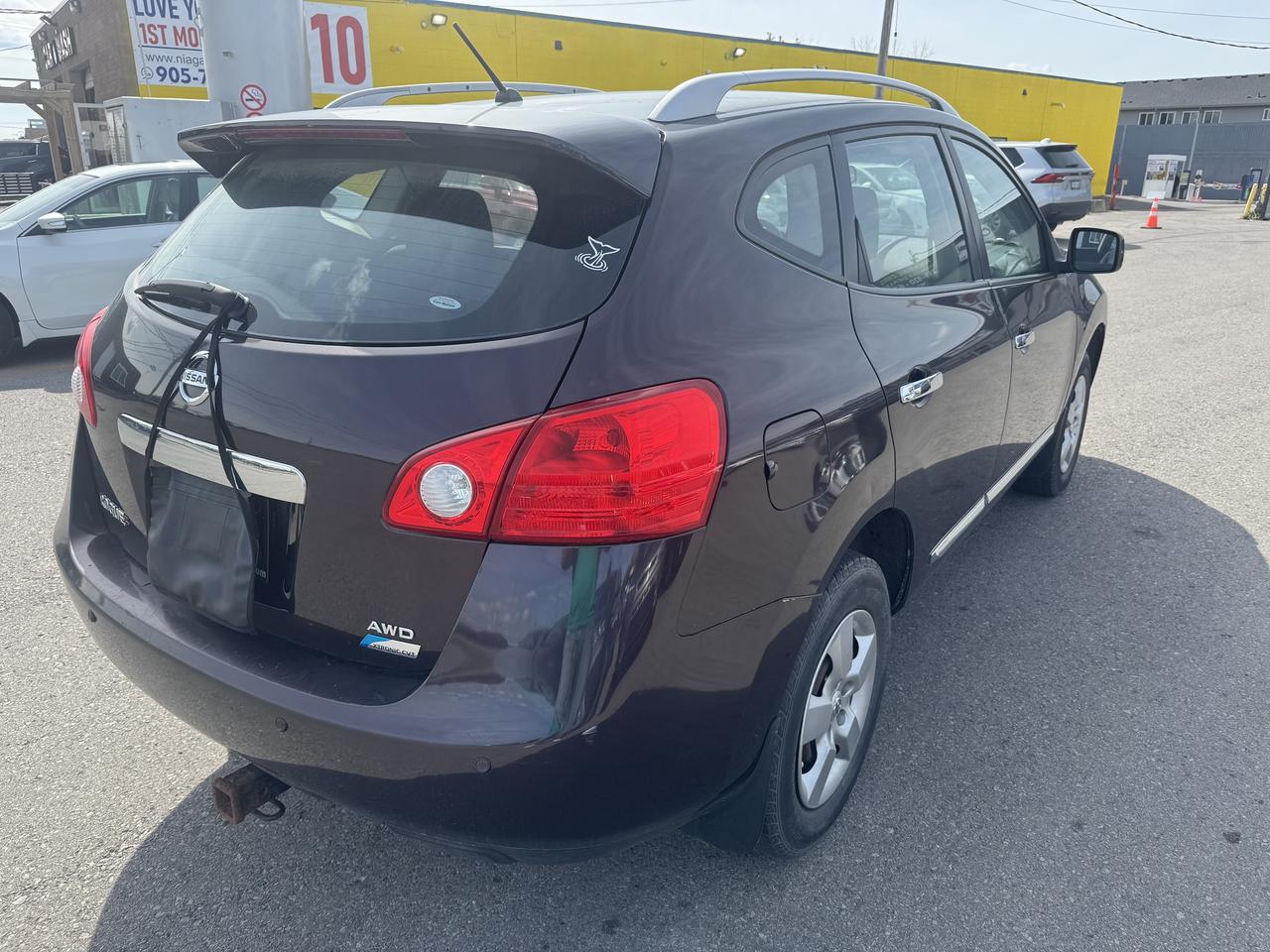 2011 Nissan Rogue S Photo