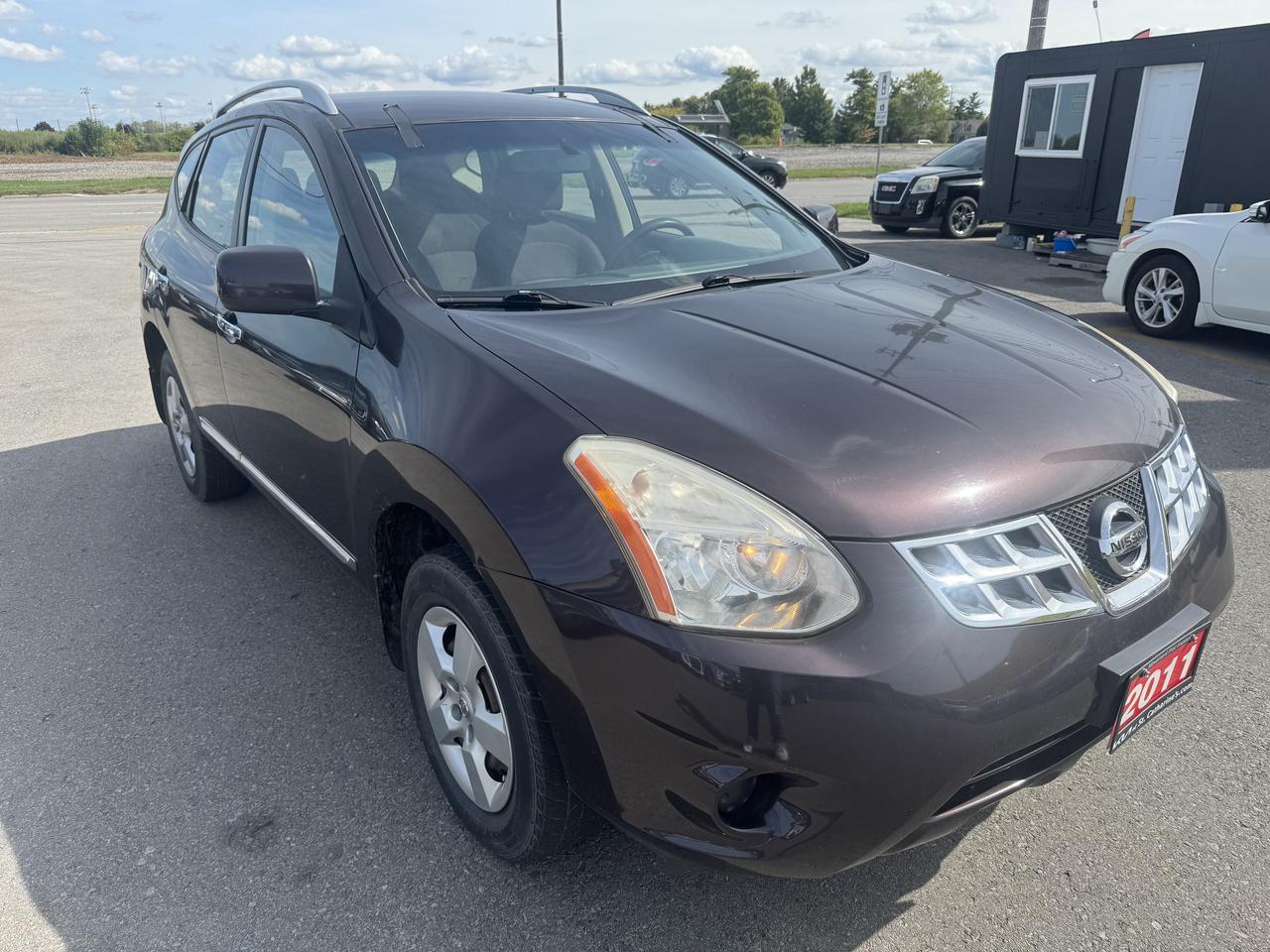 2011 Nissan Rogue S Photo