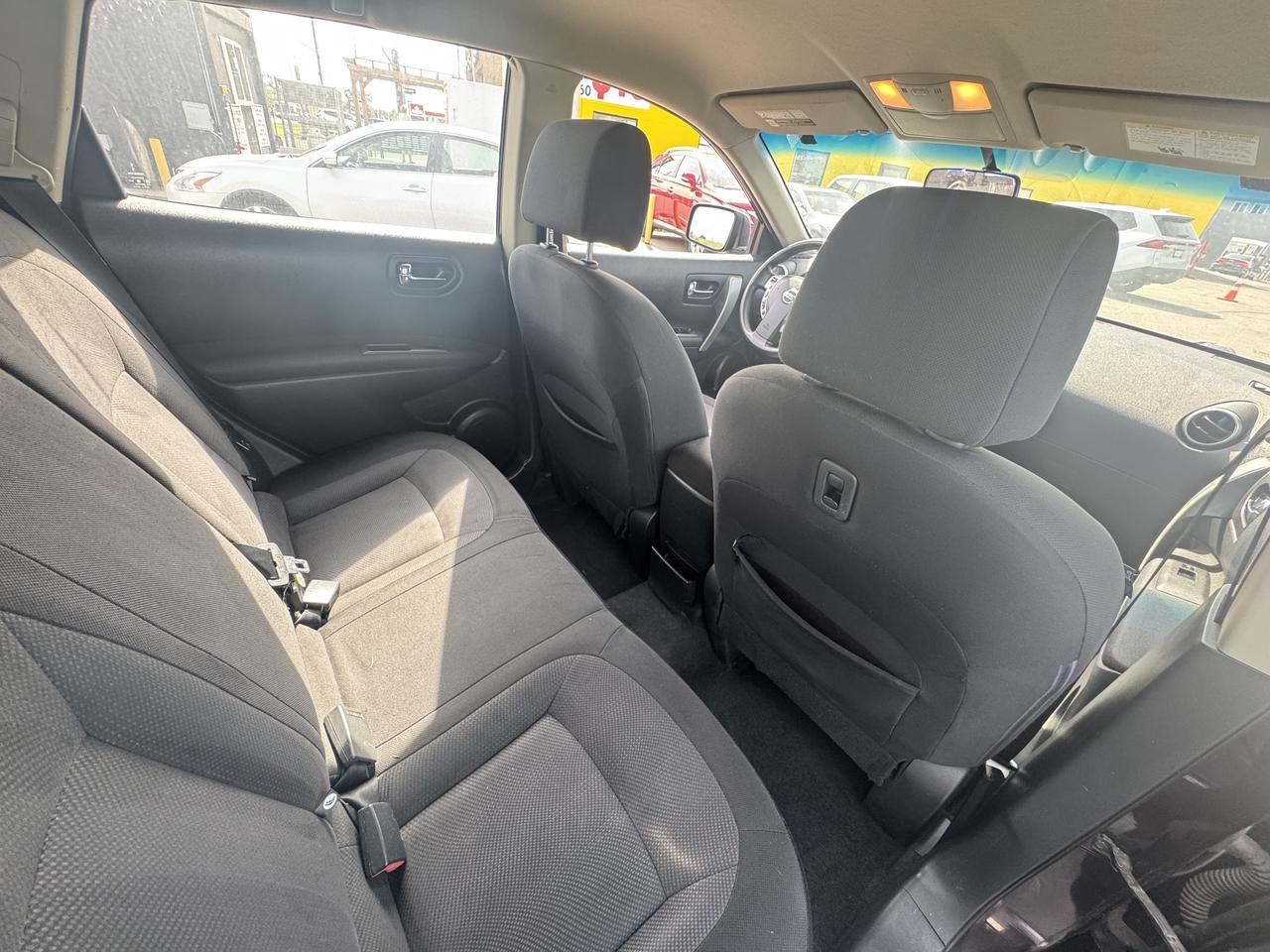 2011 Nissan Rogue S Photo