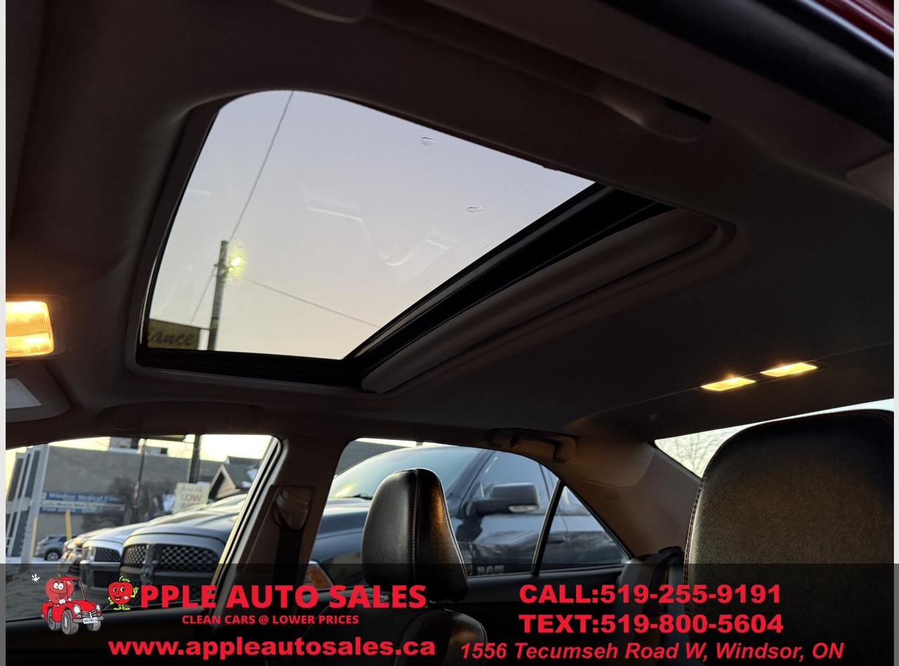 2016 Toyota Camry XSE Photo