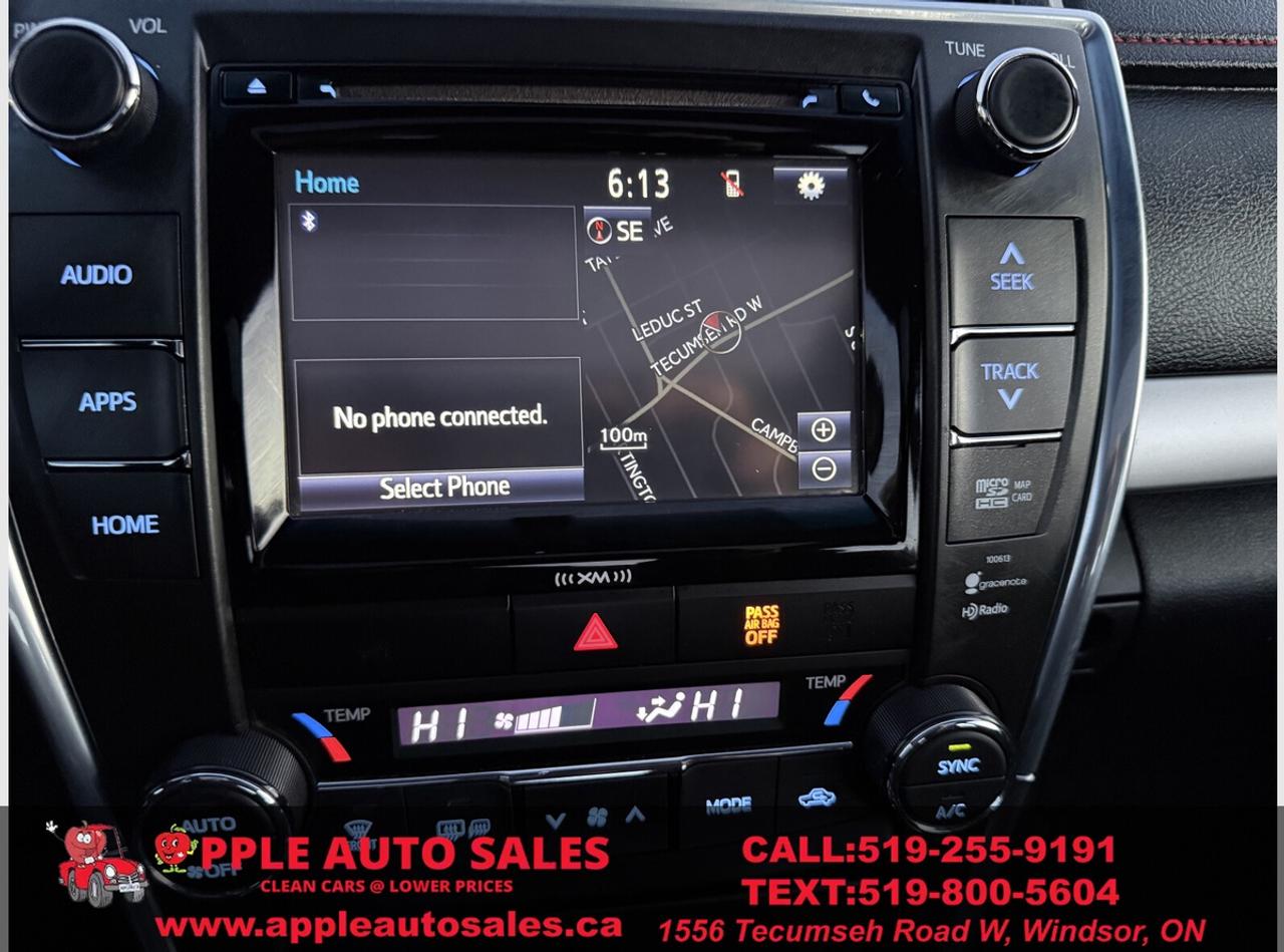2016 Toyota Camry XSE Photo
