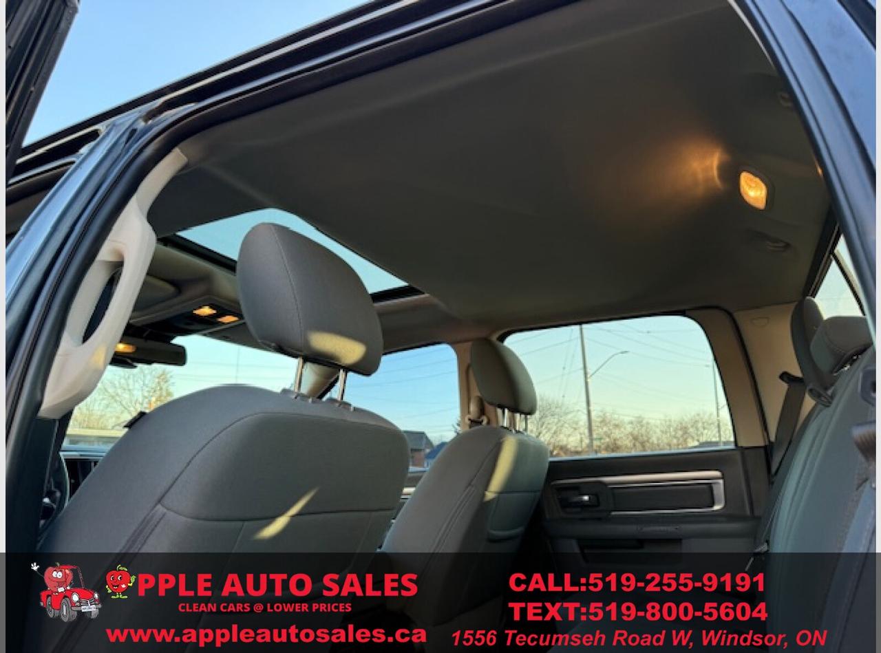 2016 RAM 1500 SLT Photo