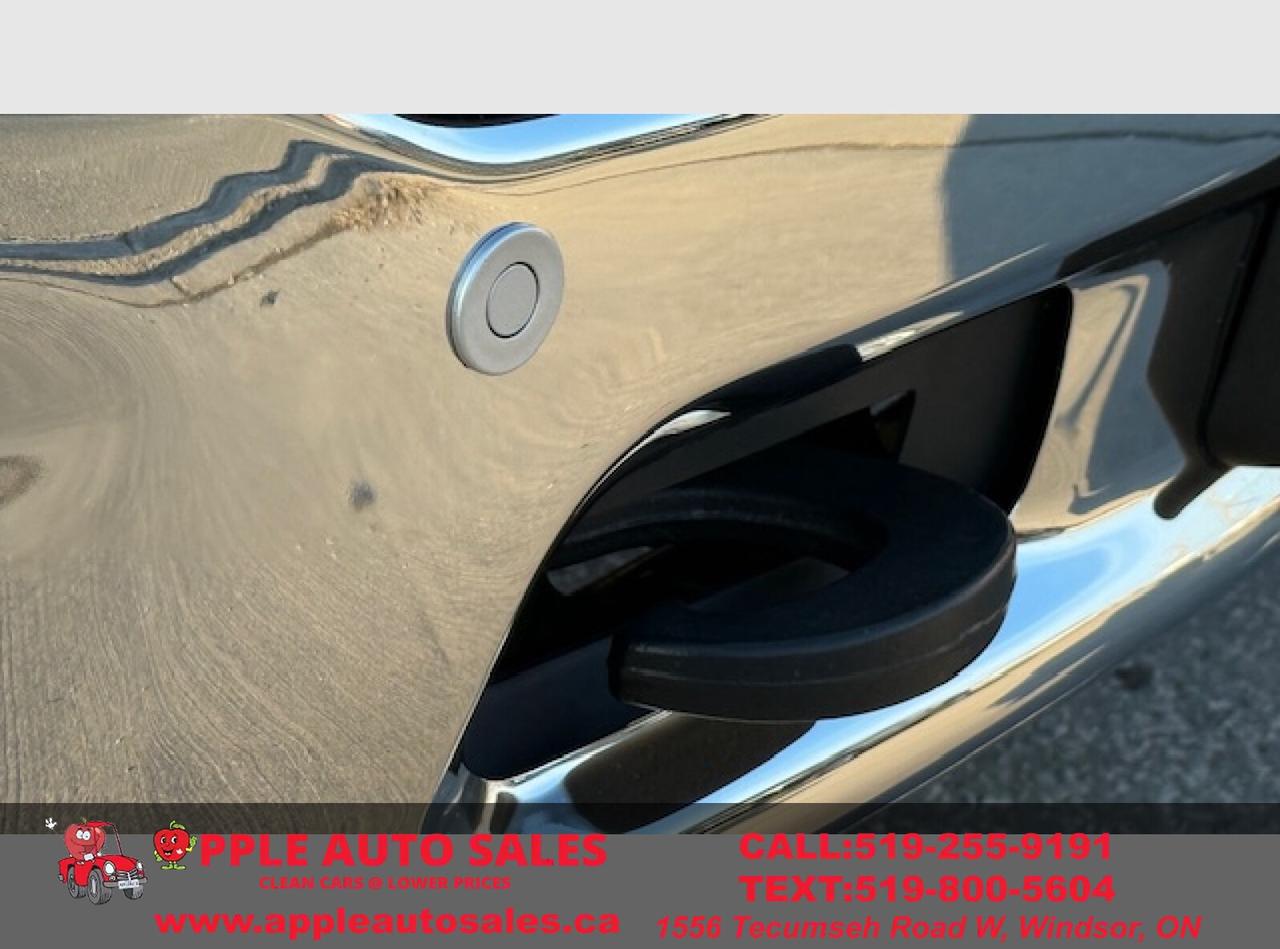 2016 RAM 1500 SLT Photo