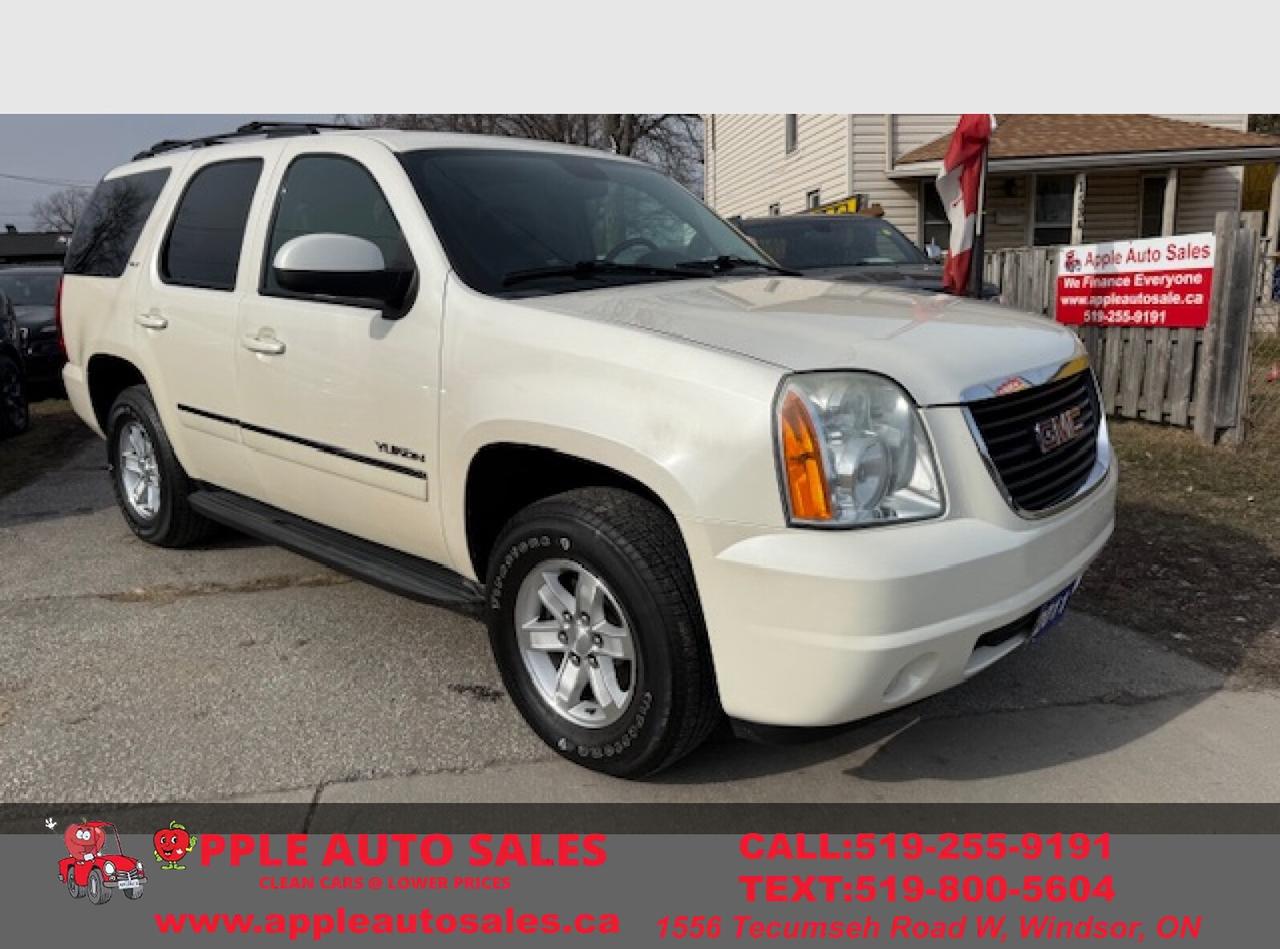 2011 GMC Yukon SLT1 Photo3