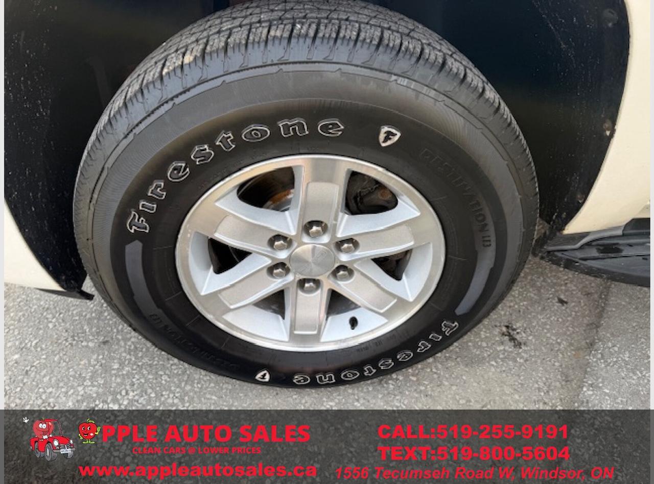 2011 GMC Yukon SLT1 Photo