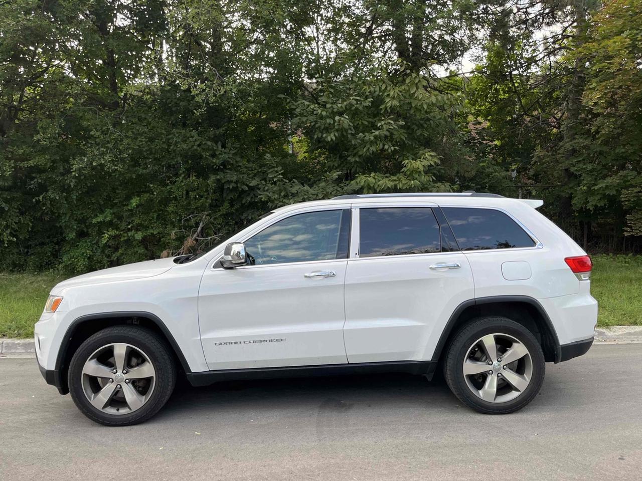 2016 Jeep Grand Cherokee Limited Photo0